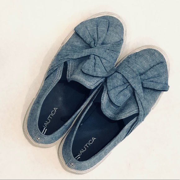 MOVING SALE!! Nautica Conaway Knot Slip-on Shoes - Size 7.5 - Picture 2 of 5